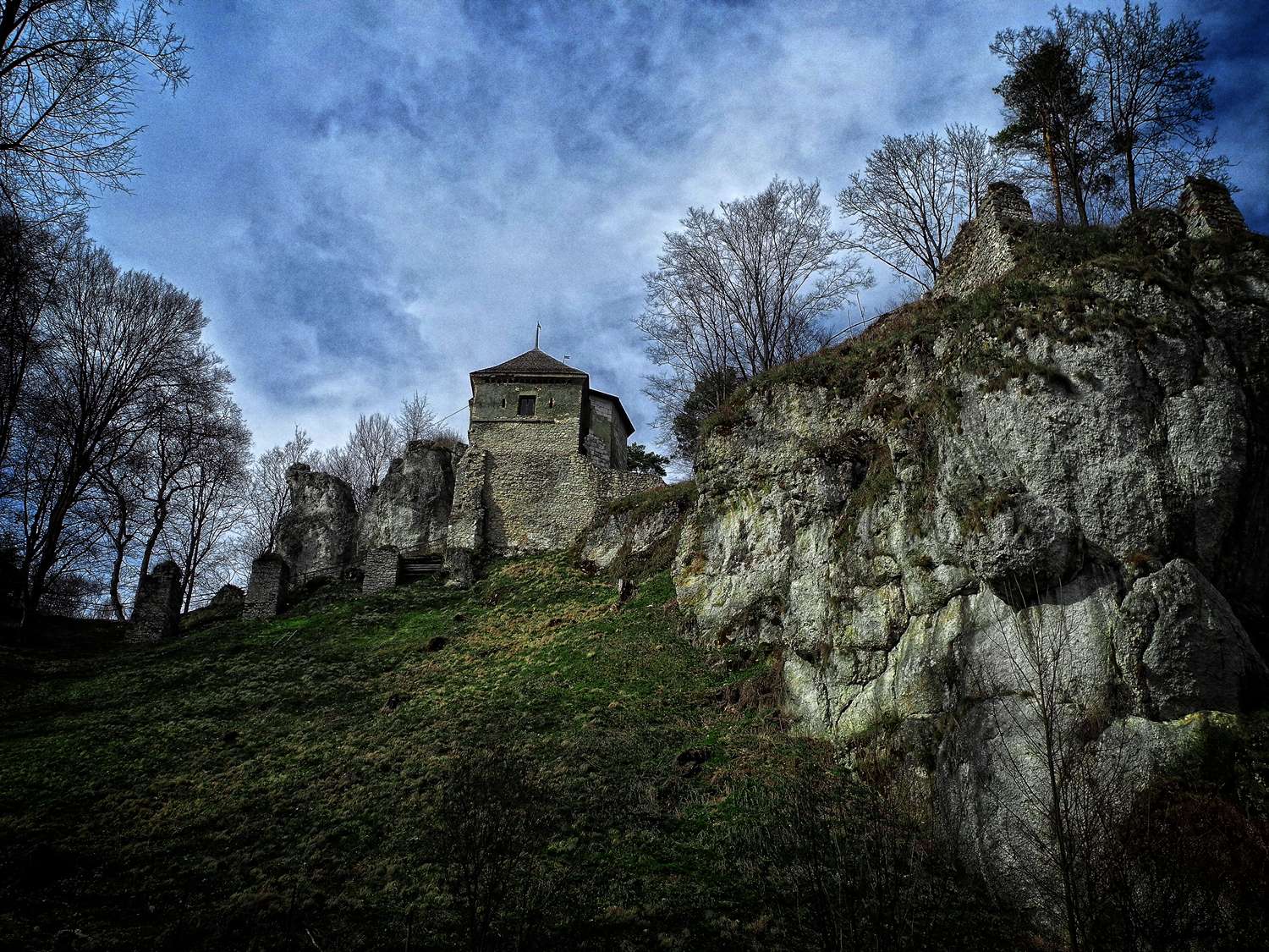 witcher locations castles in poland