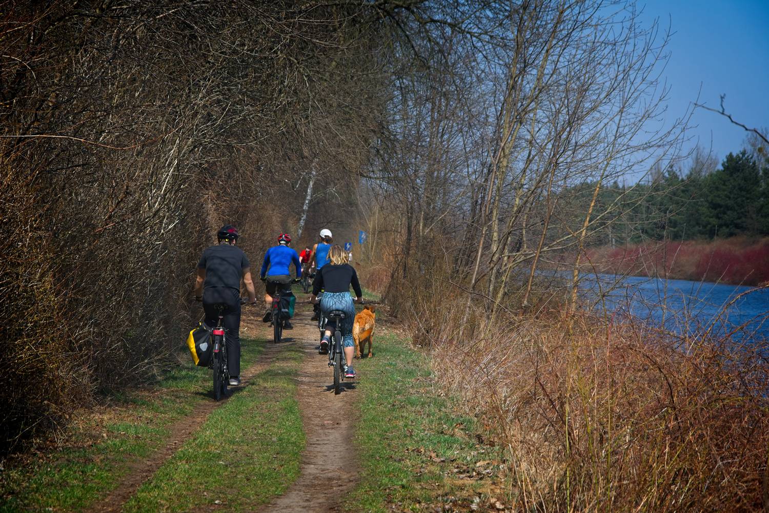 zalew zegrzynski by bike path one day trip around warsaw