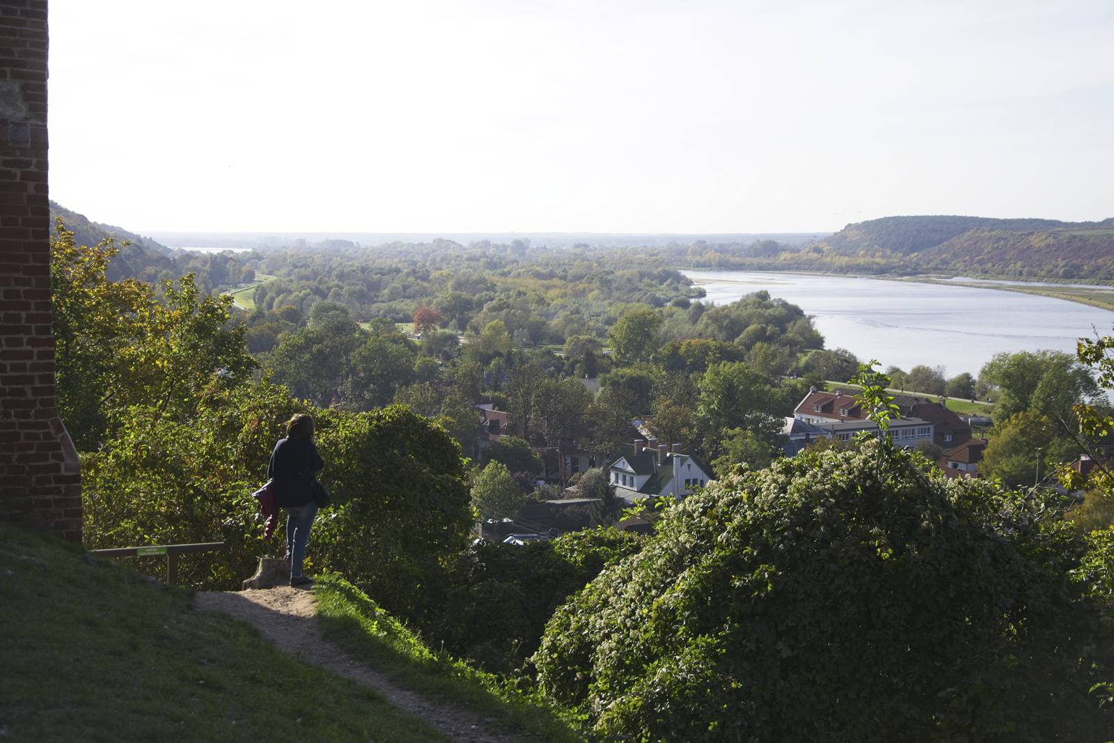 castle in kazimierz dolny view on the river